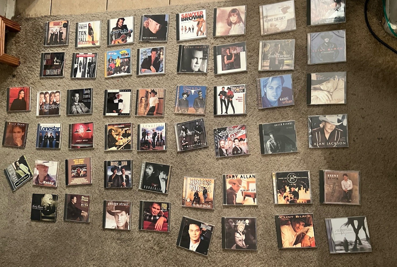 Huge Lot of 50 Country CDs 90s Classic Hits Garth Brooks Dolly Parton Cash + 