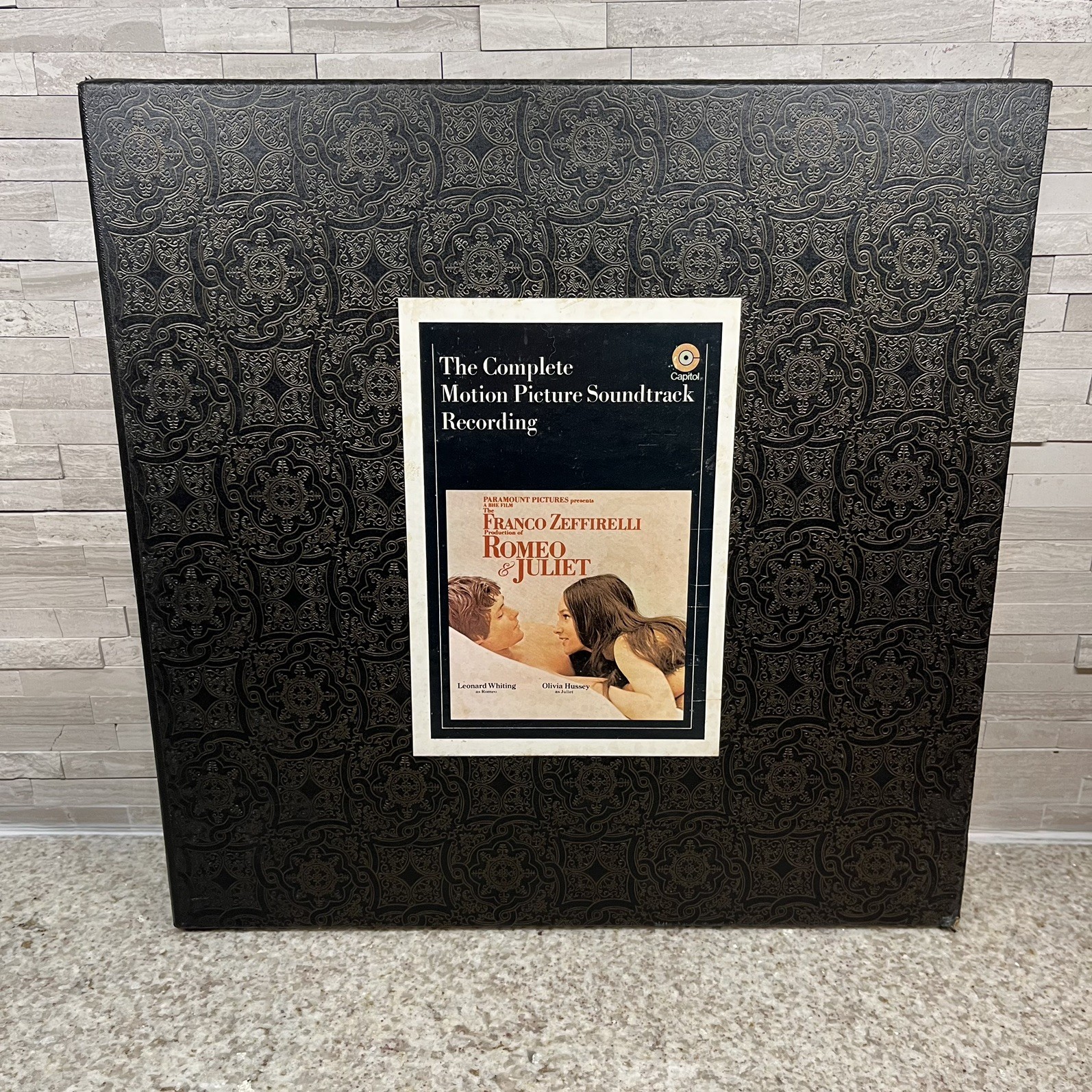 Romeo and Juliet-1968-Movie Soundtrack-2444-Box Set Book & 4 Record LP