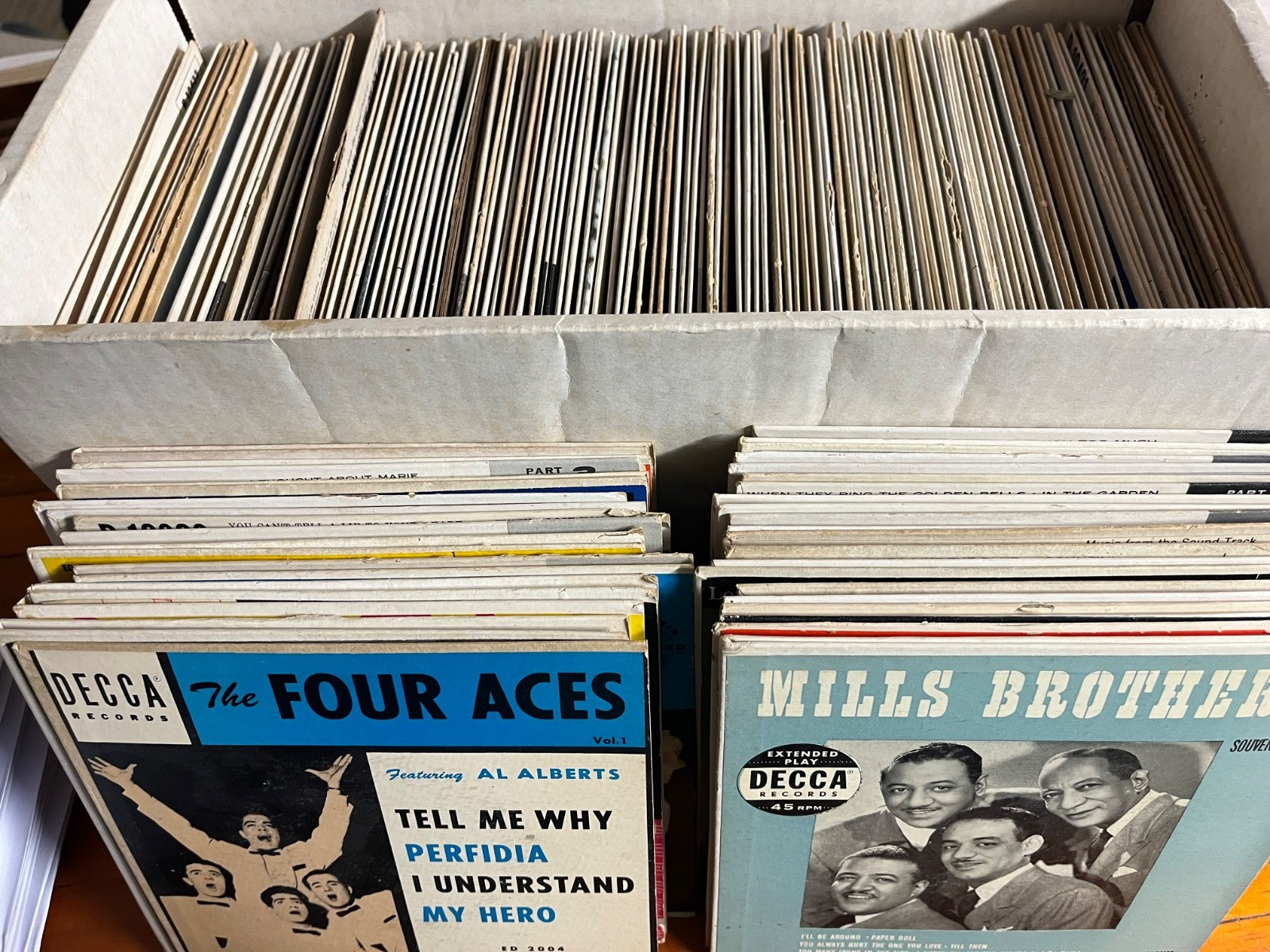 lot of 132 Vintage EXTENDED PLAY 45 RPM Vinyl Records JAZZ BIG BAND 50s 60s EP