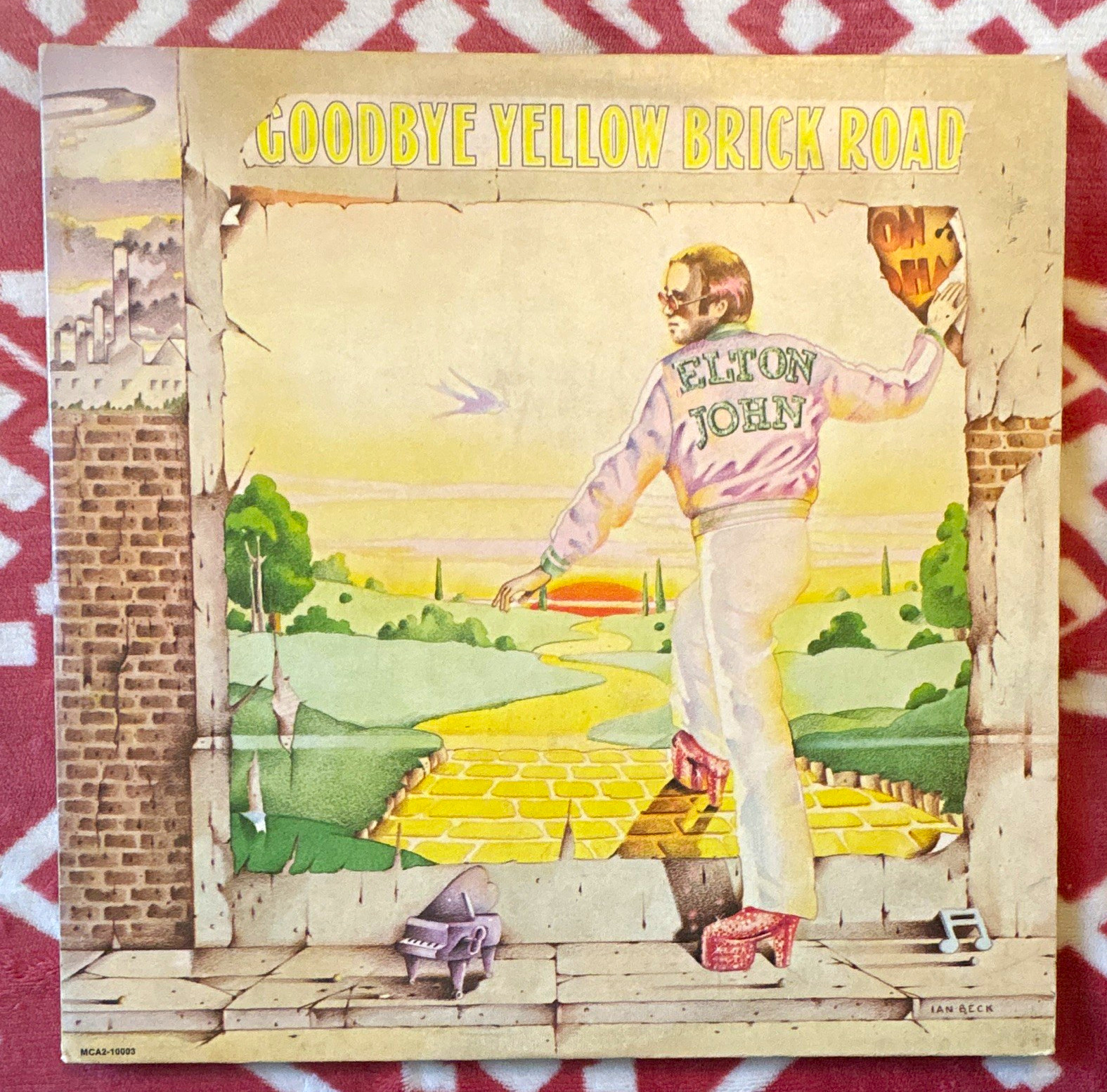 Elton John - Goodbye Yellow Brick Road MCA Records 1973 12\