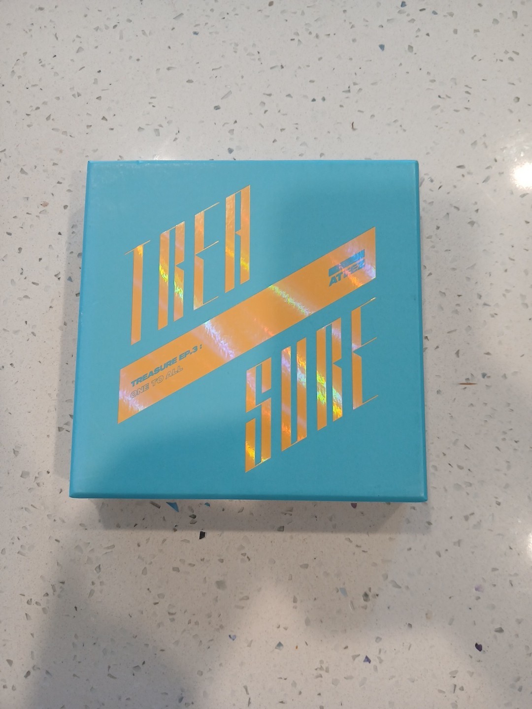 Treasure EP3: One To All (Random Cover) (Incl. 104pg Booklet, 8 xPhoto Cards,...