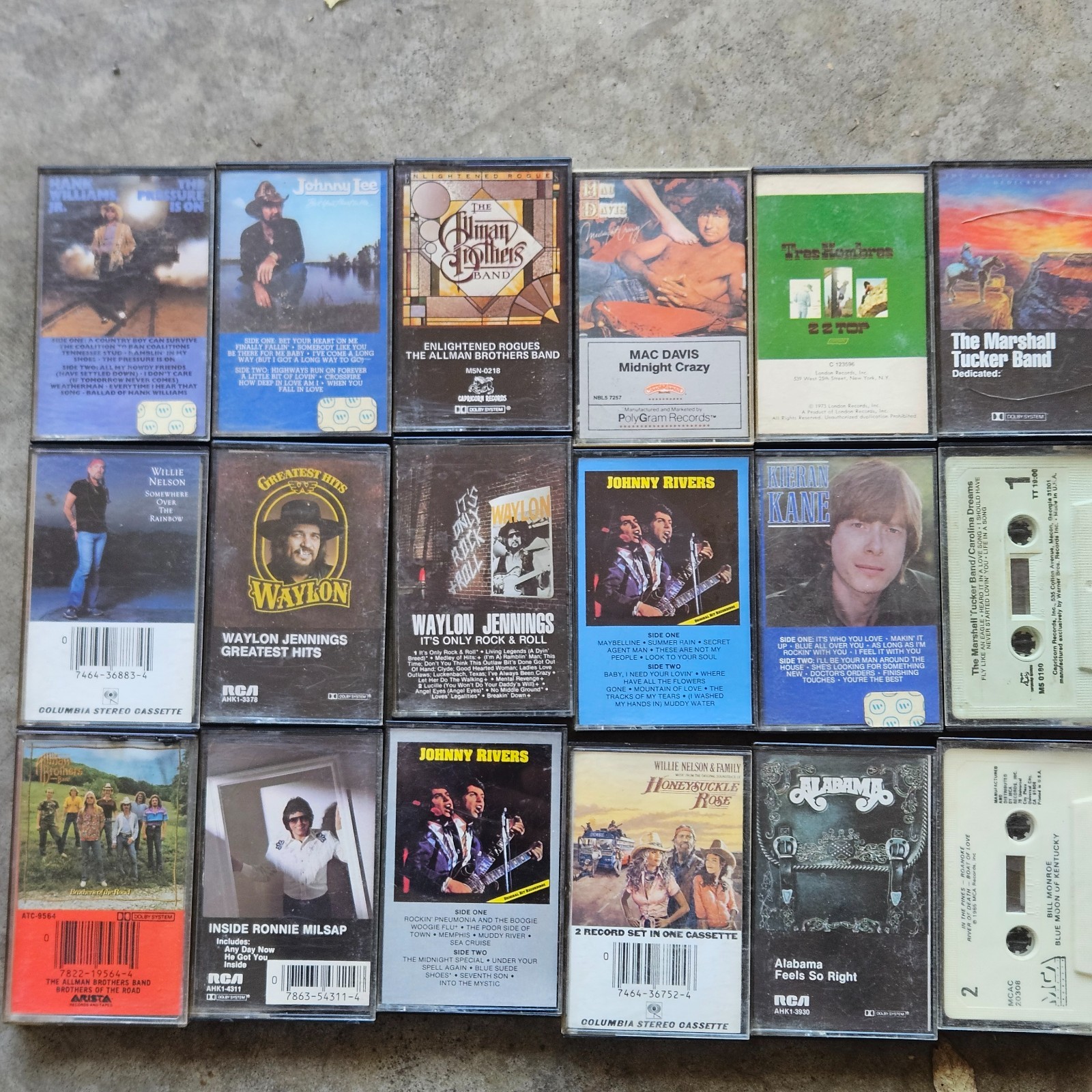 Lot of 18 Vintage (70s/80s) Country Music  Cassette Tapes(Waylon, Alabama,  etc)