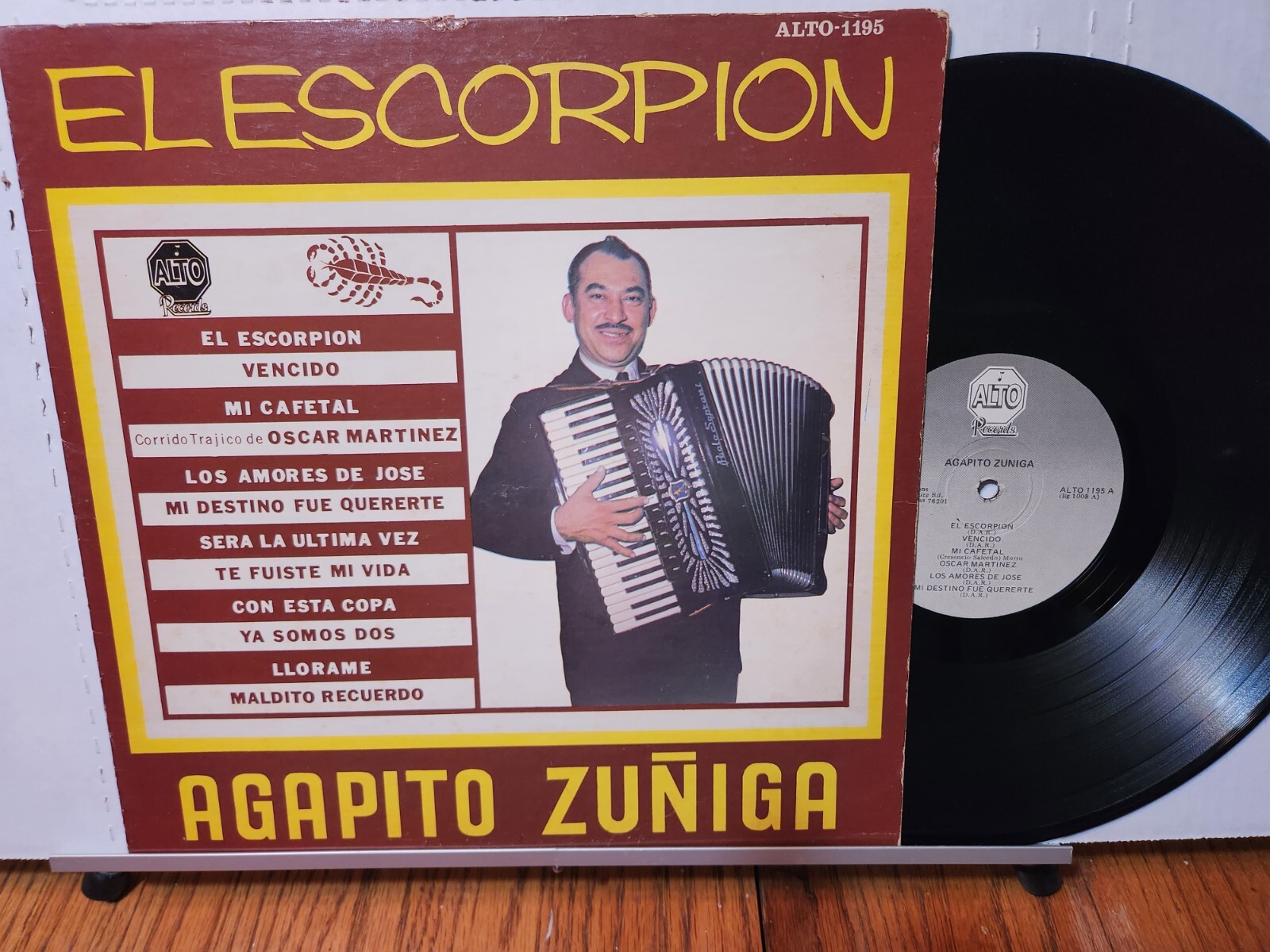 AGAPITO ZUNIGA 