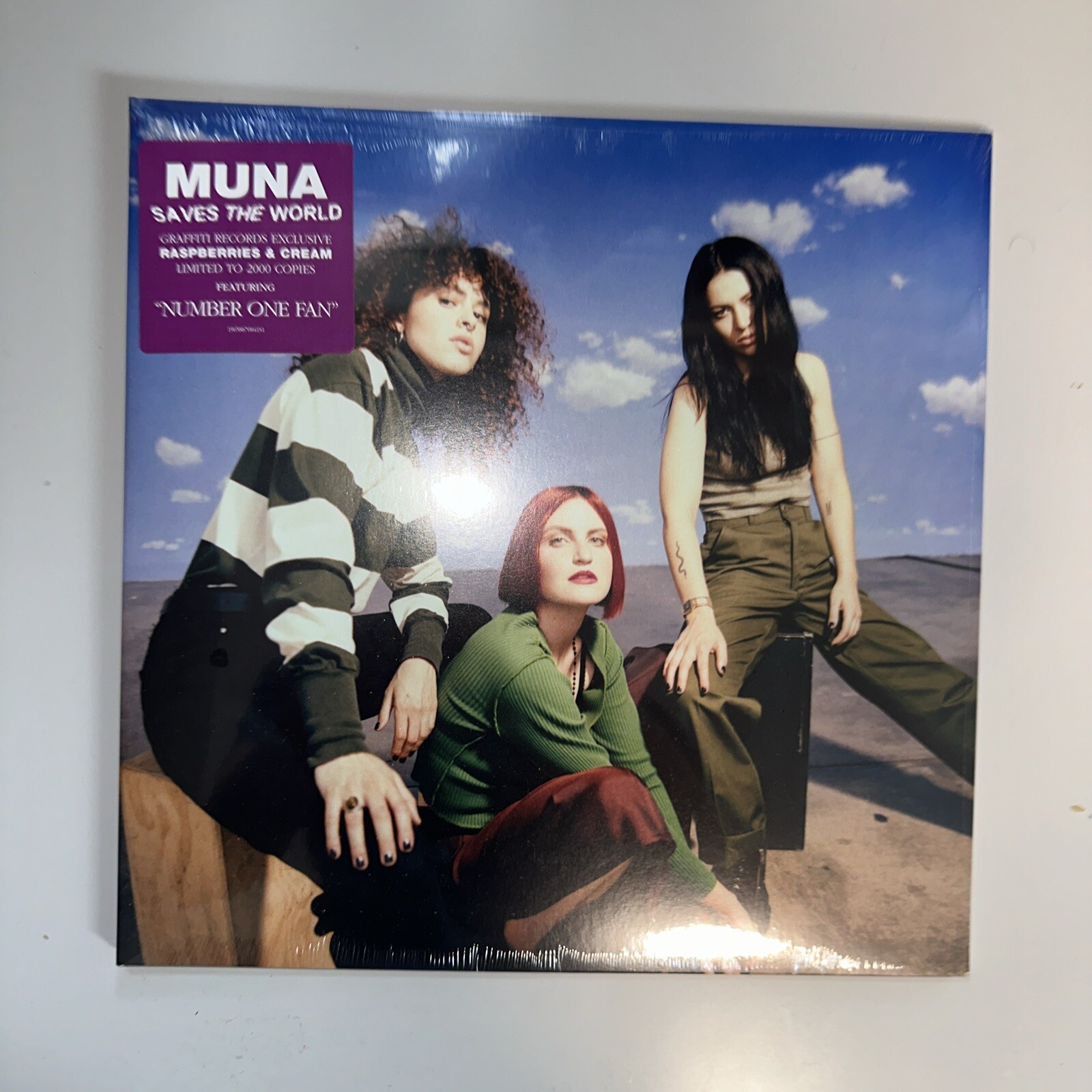MUNA - Saves the World Vinyl LP (limited Raspberry And Cream) BRAND NEW SEALED ✅