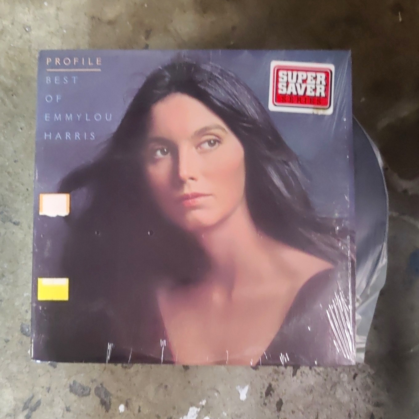 Emmylou Harris Profile: Best Of Emmylou Harris Compilation Country CD Jewel Case