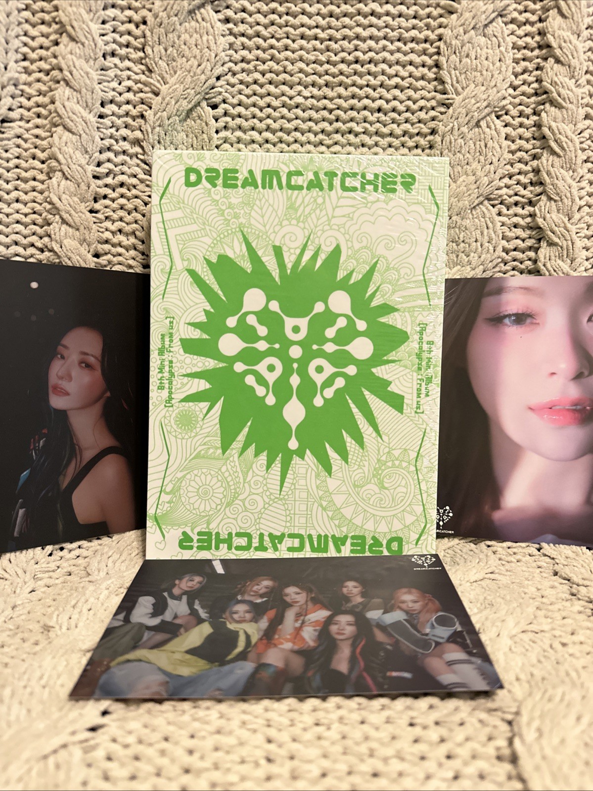 Dreamcatcher Apocalypse From Us 8th Mini Album W Version with Photo cards