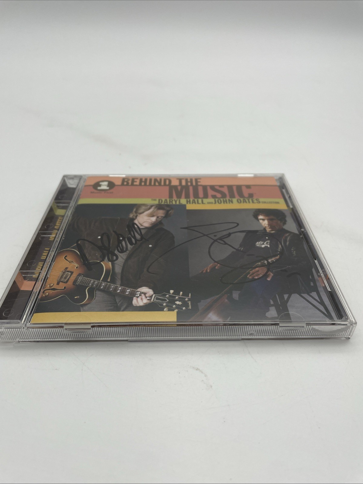 Hall & Oates: VH1 Behind the Music Collection CD (SIGNED BY BOTH HALL & OATES)