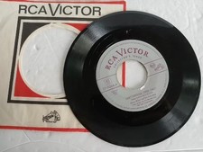 CHATTANOOGA CHOO CHOO--45 RPM RCA VICTOR RECORD picture