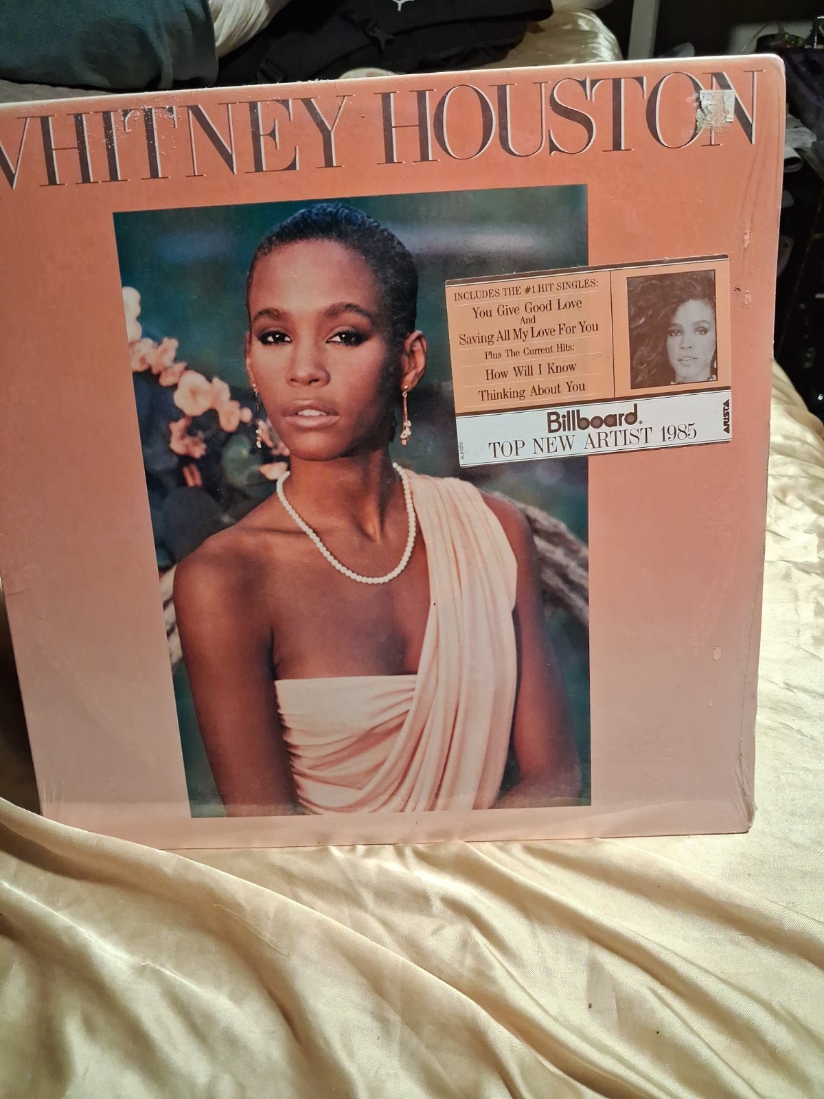 Whitney Houston Top New Artist 1985 SEALED Billboard Hype Sticker AL8-8212