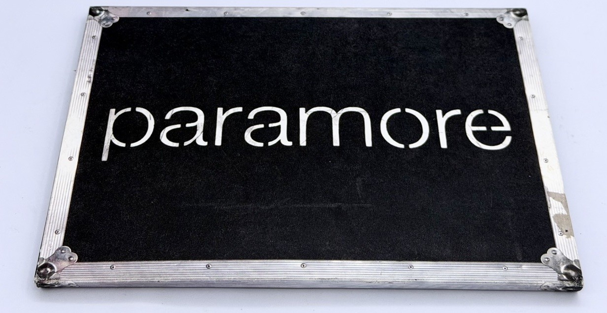 Paramore The Final Riot Limited Edition CD w/ Bonus DVD, Fueled by Ramen 2008