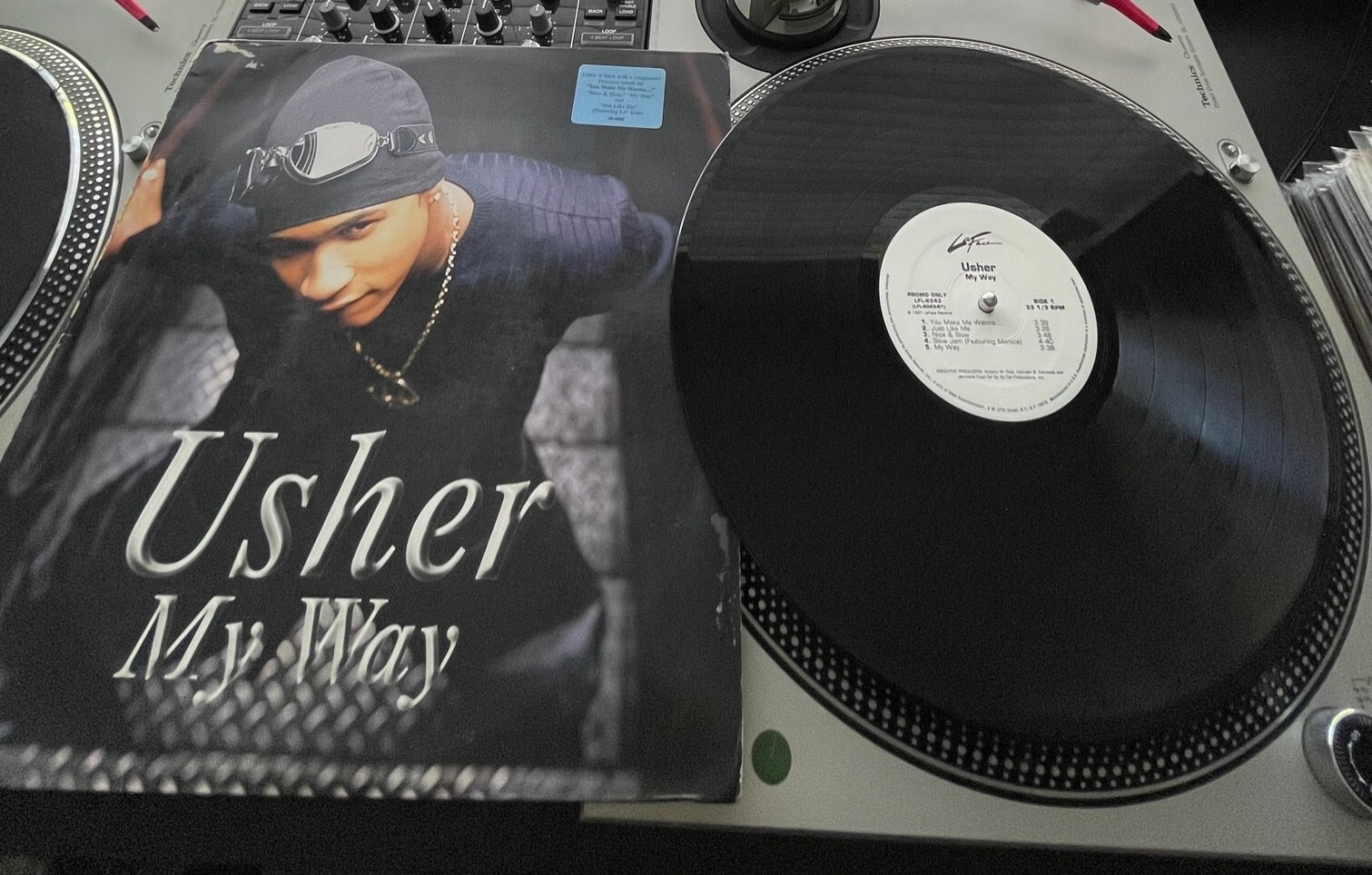 Usher - My Way PROMO LP, LaFace 1997 OG Pressing in Picture Cover RARE VG+/VG+