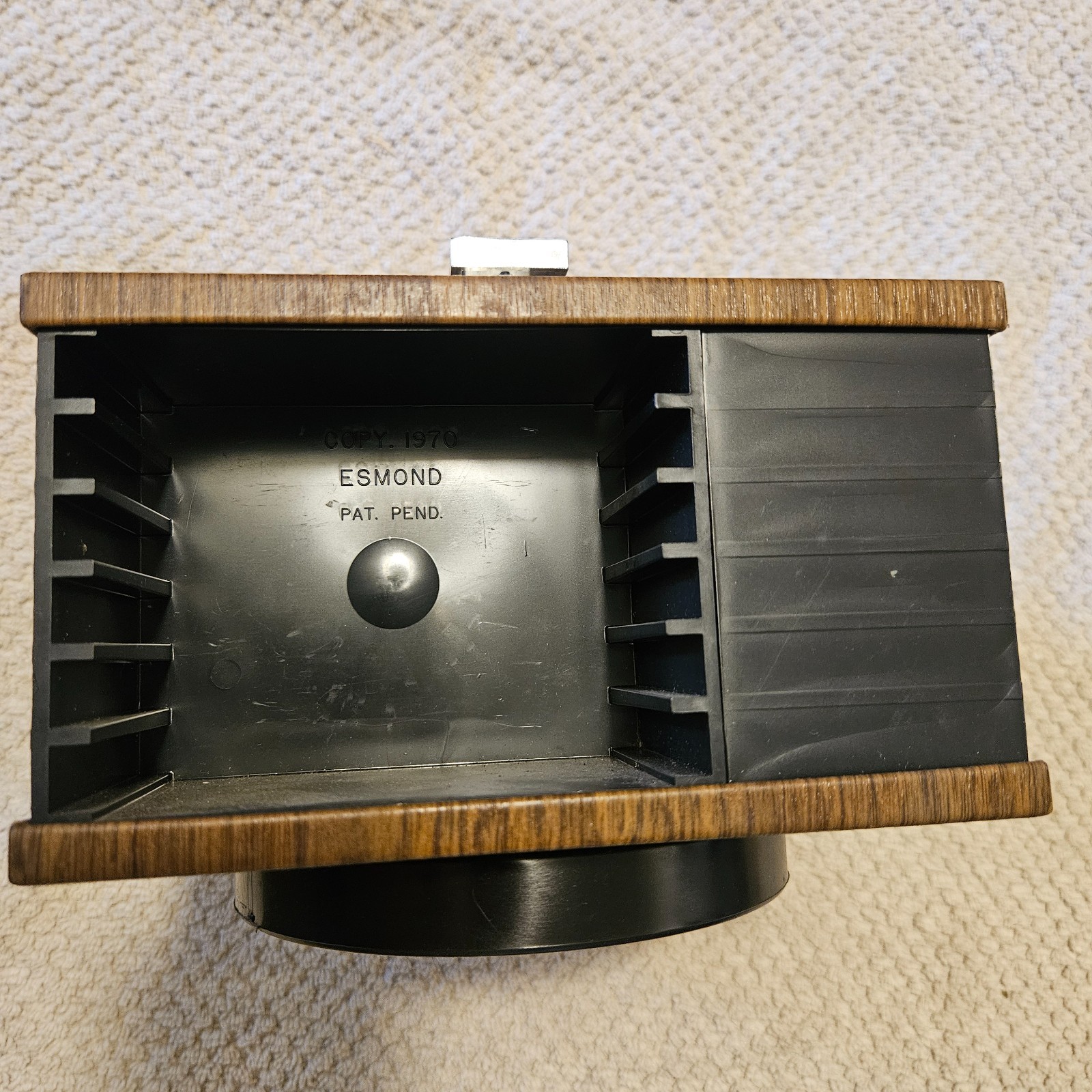 Esmond Vtg Rotating Cassette Storage older Case Carousel