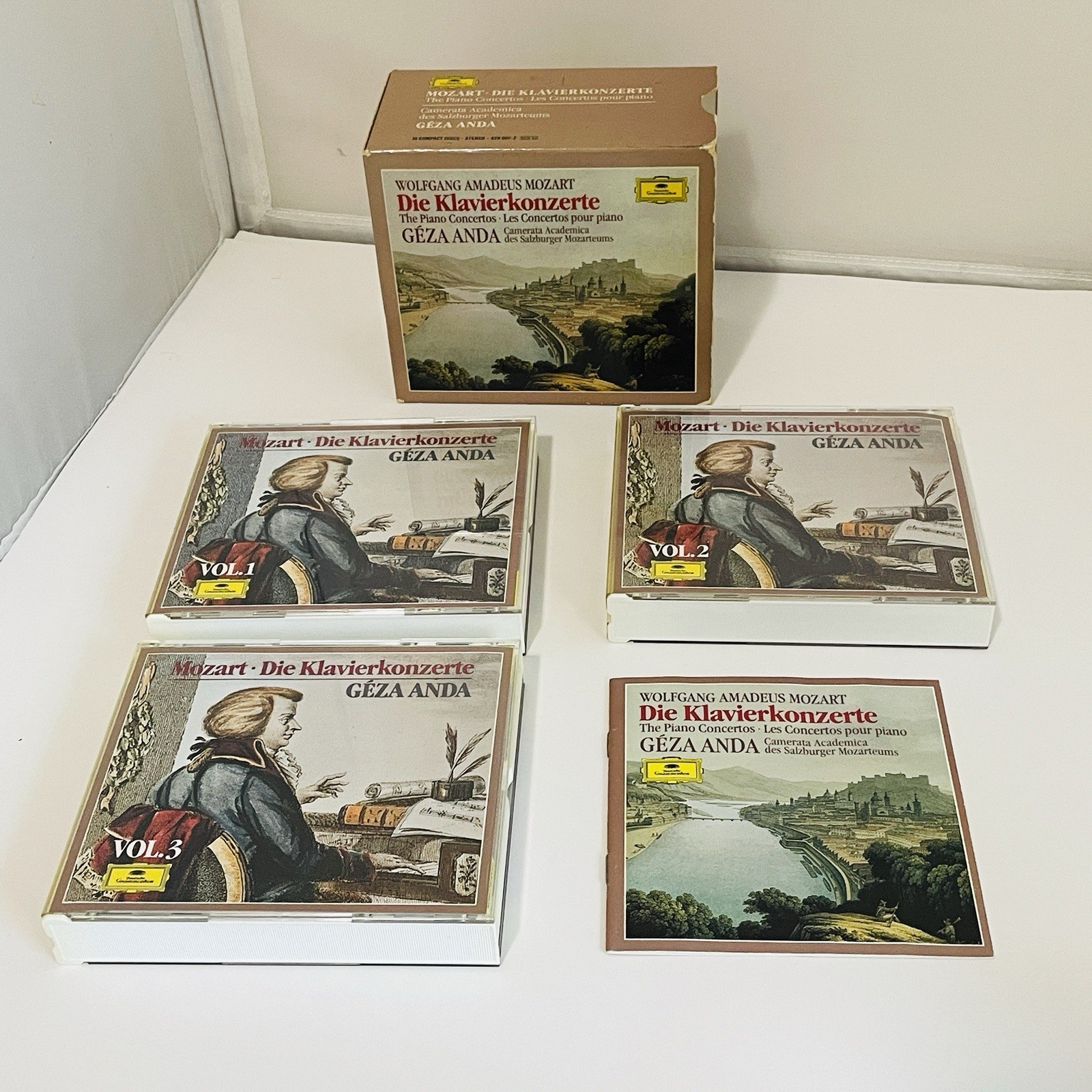 CLASSIC Mozart: The Piano Concertos; Geza Anda; 10xCD DG Set Vintage