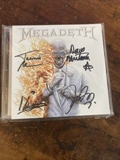 MEGADETH - SELF-TITLED- FINAL ALBUM - BRAND NEW SIGNED CD - SEALED picture