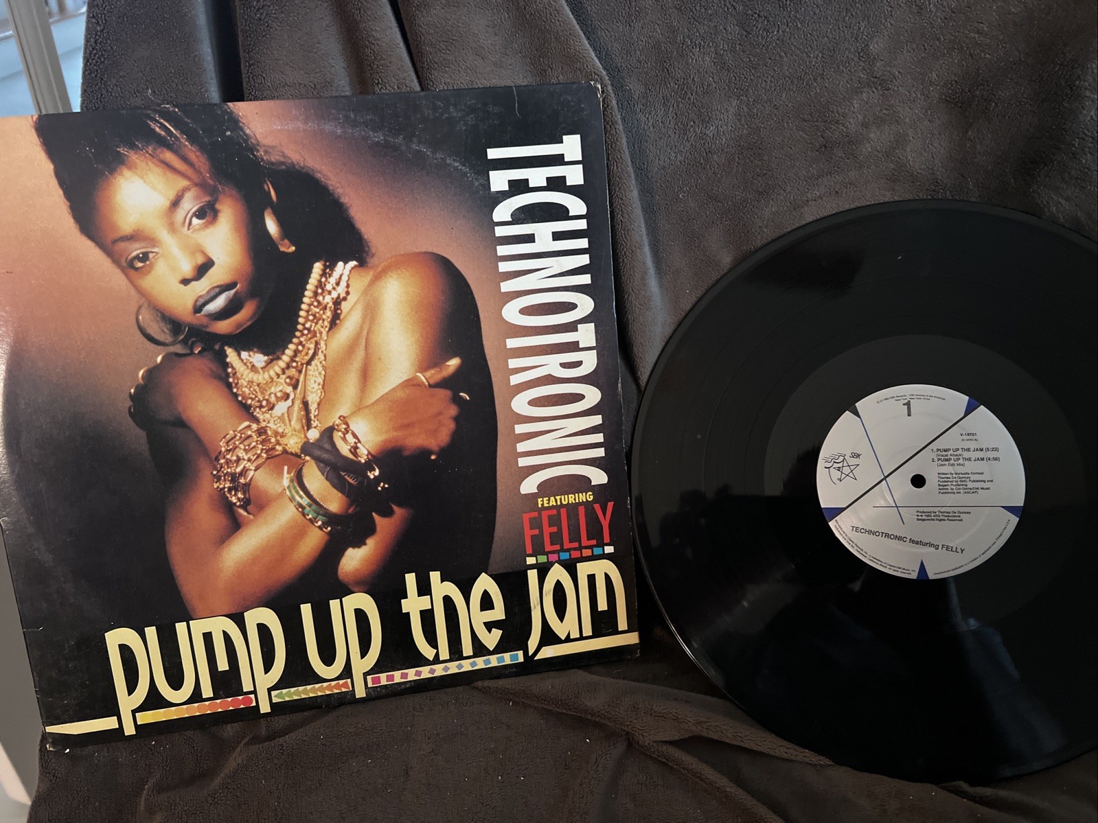 Technotronic ft. Felly Pump Up The Jam Vinyl 12\
