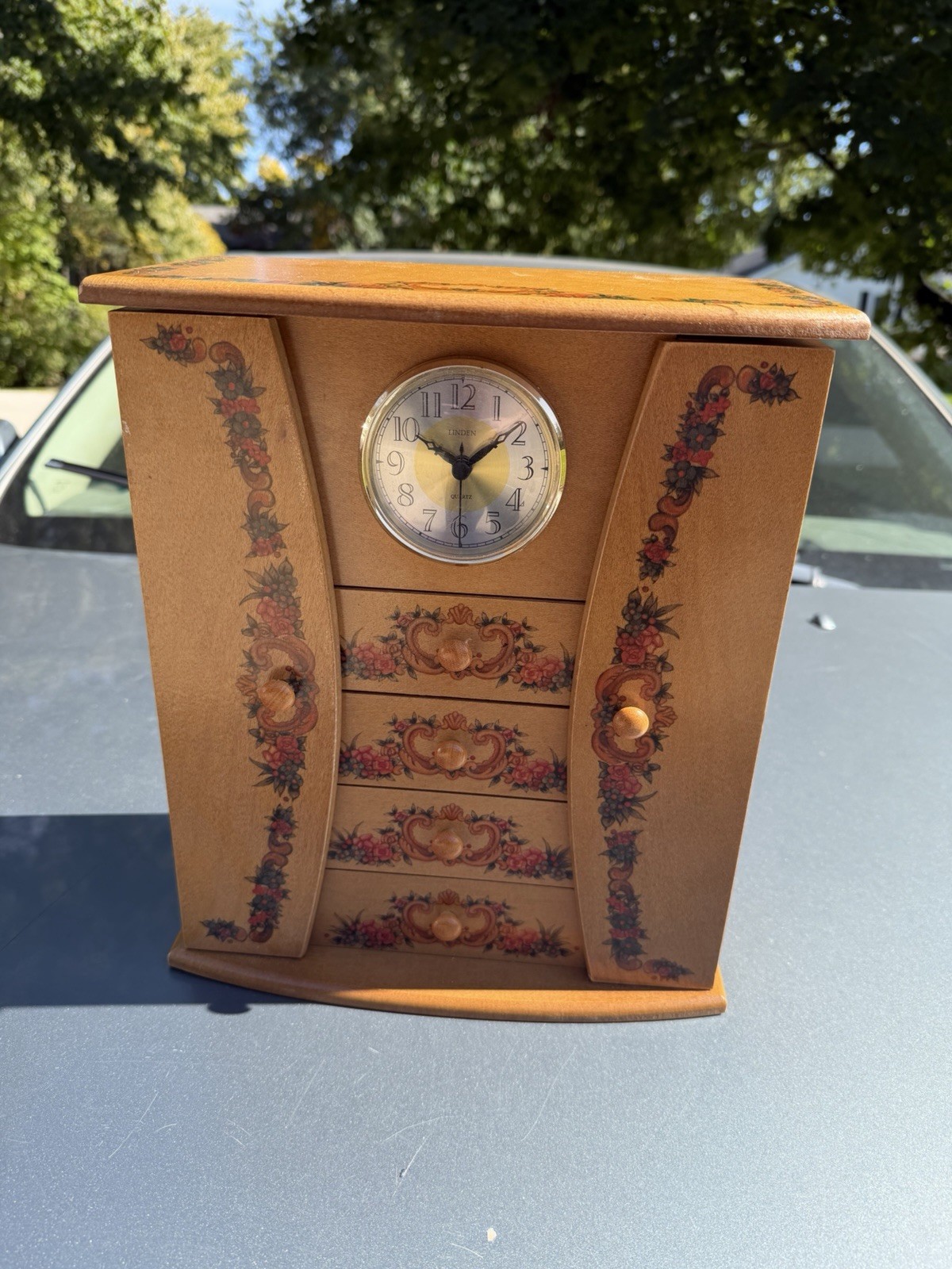Vintage Linden Clock/ Wood Floral Music Box / Jewelry Box READ