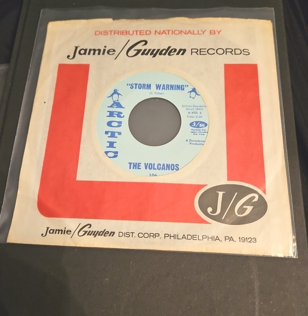 THE VOLCANOS STORM WARNING SWEET/NORTHERN SOUL 45rpm  ARCTIC 106 JAMIE GUYDEN NM