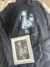 Ariana Grande Petal Signed And Hoodie Bundle picture