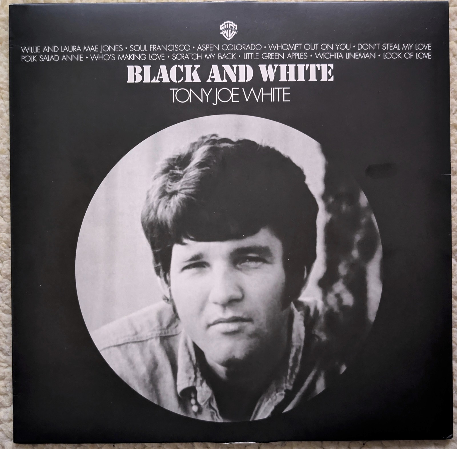 Black & White by White, Tony Joe (Remastered, 180 gram vinyl) MINT/MINT, MOVLP98