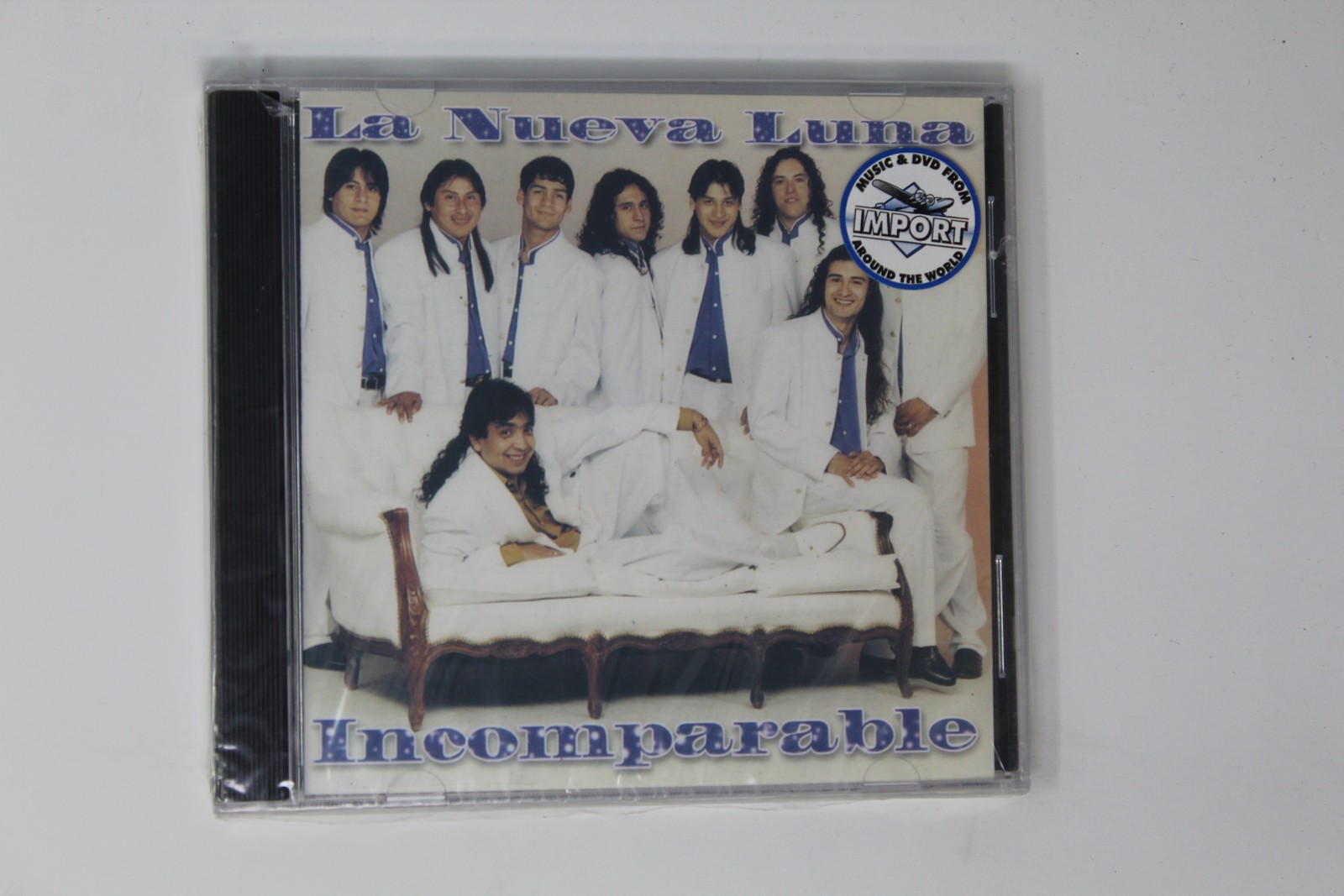 La Nueva Luna Incomparable CD Album