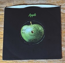 TRASH GOLDEN SLUMBERS / CARRY THAT WEIGHT VERY RARE ORIG APPLE 17 UK 45rpm NM picture
