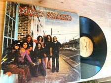 Lynyrd Skynyrd (Pronounced 'Lĕh-'nérd 'Skin-'nérd) 12