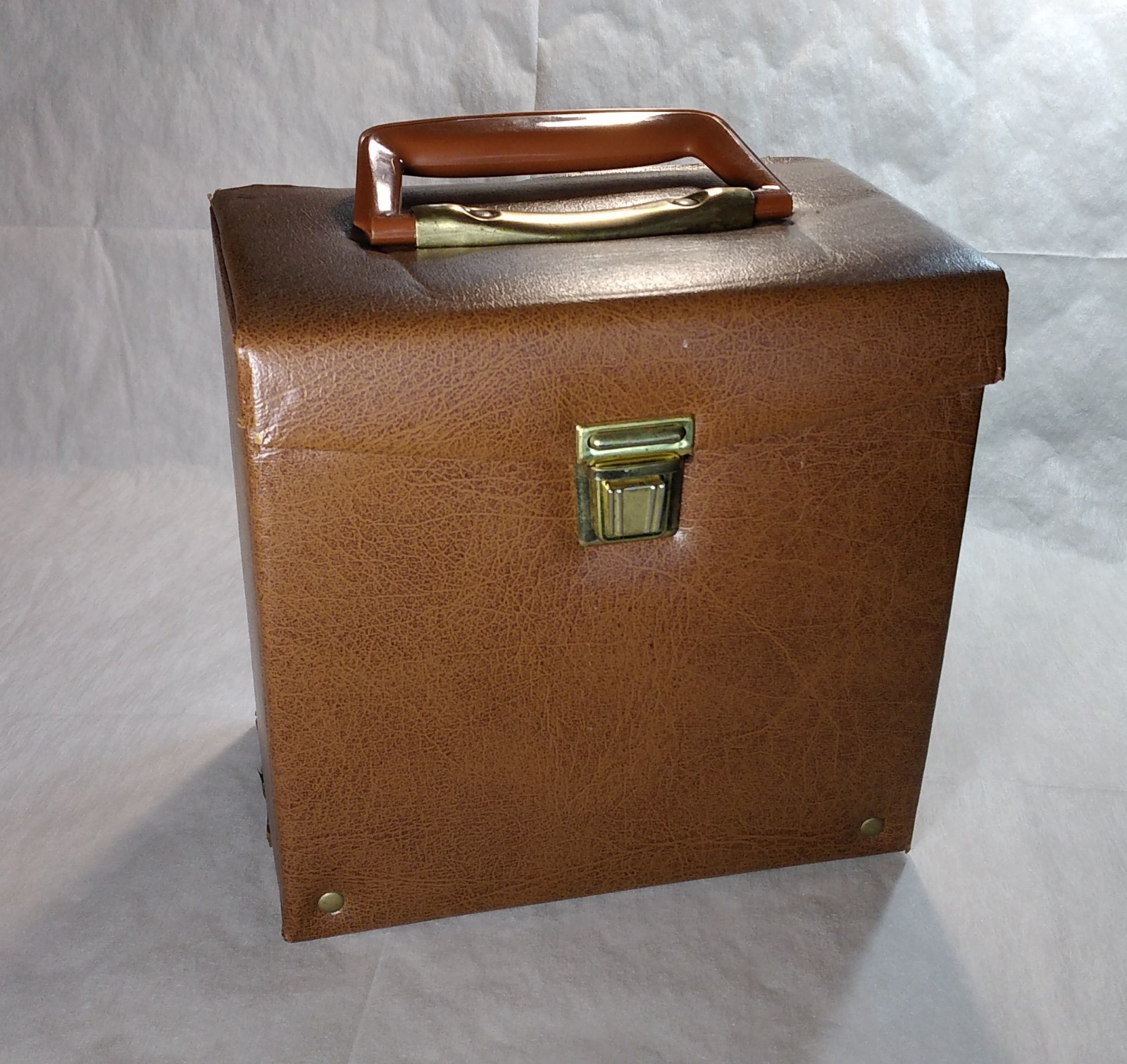 45rpm Vintage Record Case / Brown Faux Leather Vinyl / BV01 (FREE Shipping)