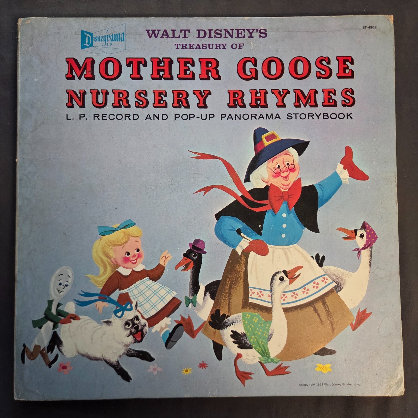 Walt Disney’s Treasury of Mother Goose Nursery Rhymes 1963 Vinyl LP Book ST-4902