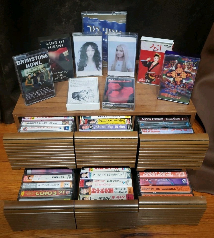 Huge Lot 72 Japanese Enka International Poppy Fun Cassette Tapes + Case Indie 