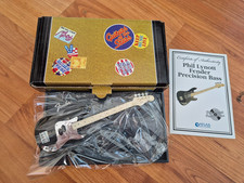 ATLAS - PHIL LYNOTT FENDER PRECISION BASS MINI MINIATURE REPLICA GUITAR MODEL picture