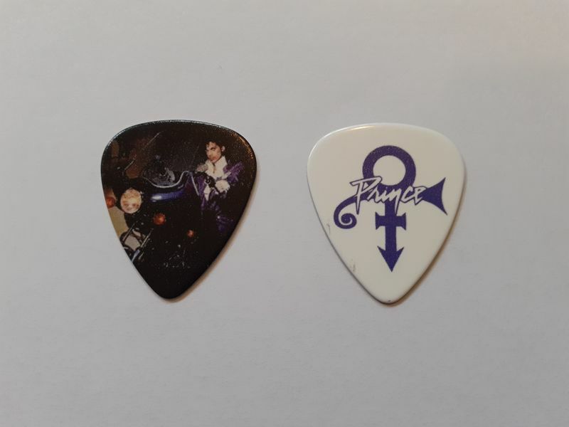 80 x Prince Guitar Picks  Purple Rain And Symbol Plectrums Memorabilia Souvenir