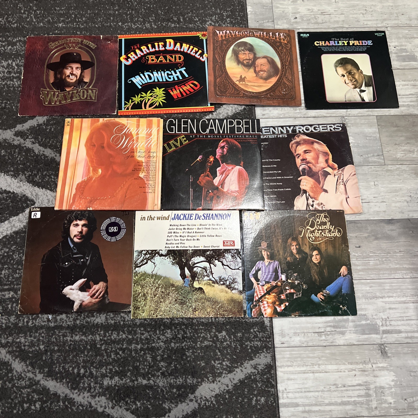 COUNTRY Vinyl Lot Waylon Jennings Willie Nelson Kenny Rogers Greatest Hits Tammy