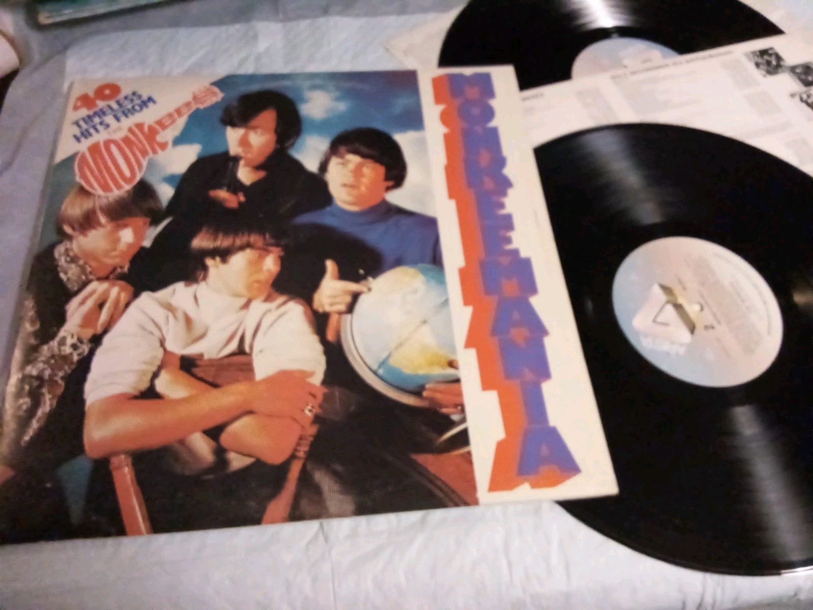 THE MONKEES MONKEEMANIA 40 TIMELESS HITS  LP EX/EX