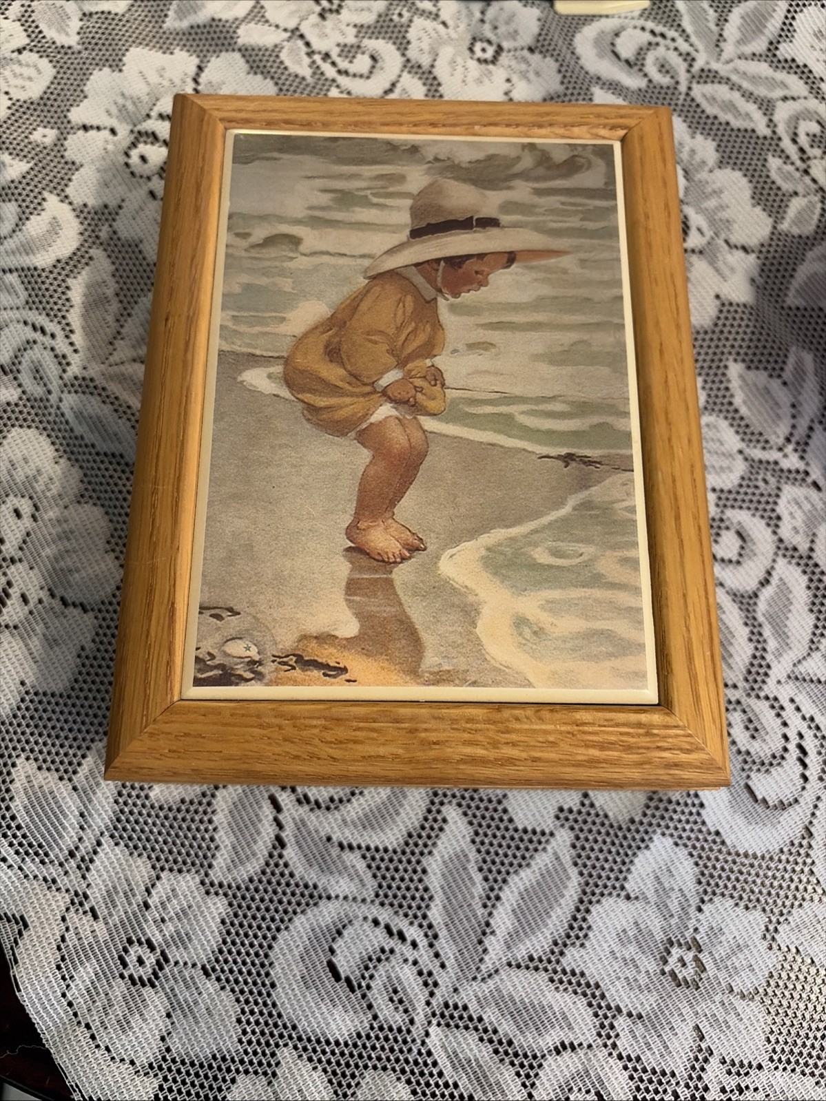 music box vintage antique By The Beautiful Sea 