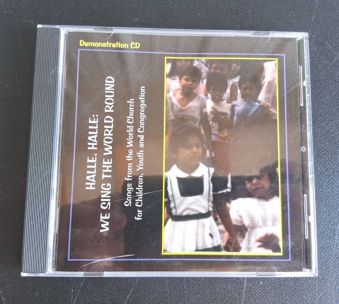Halle, Halle: We Sing The World Round Songs from the World Church CD 2001