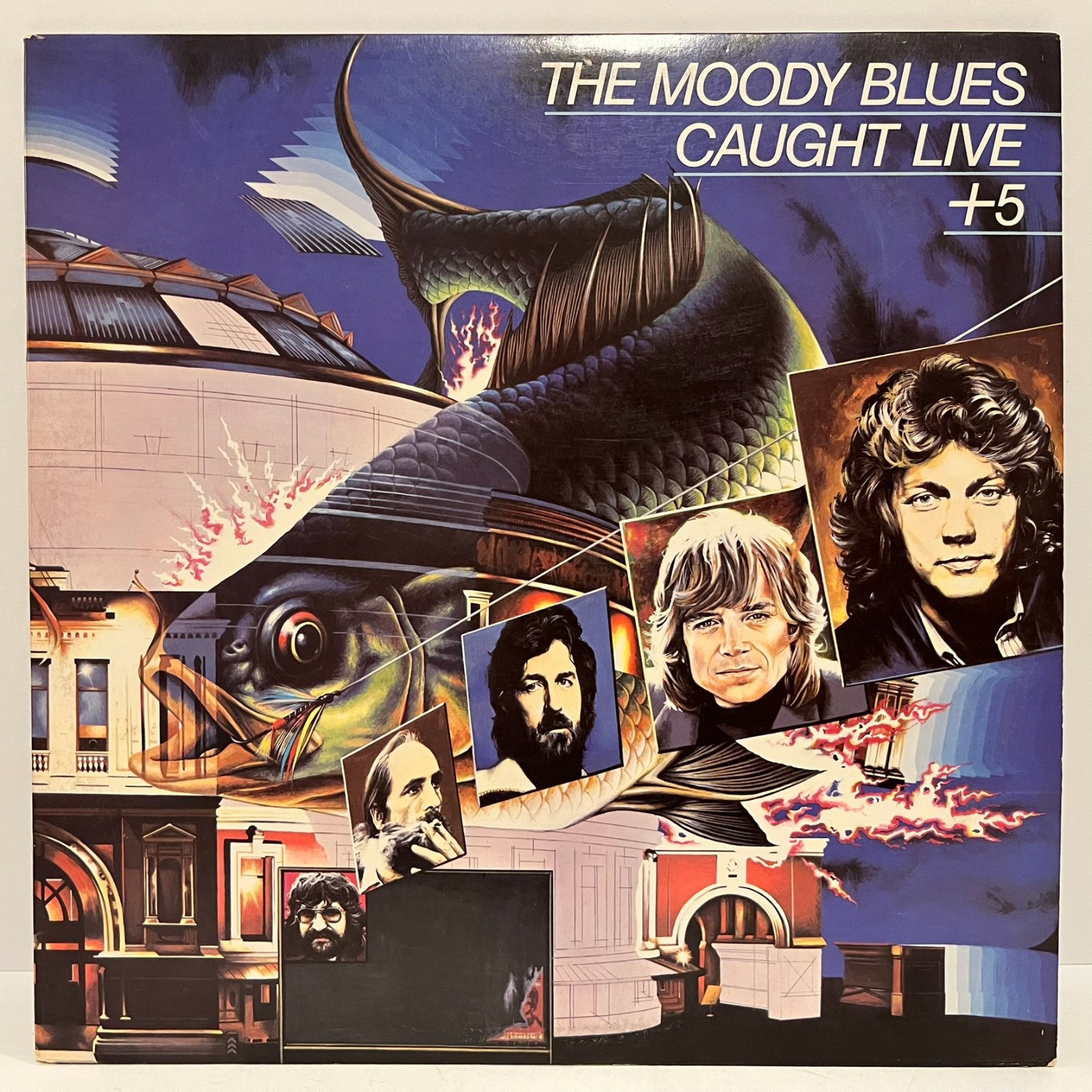 MOODY BLUES - Caught Live + 5 (1977) - 12\