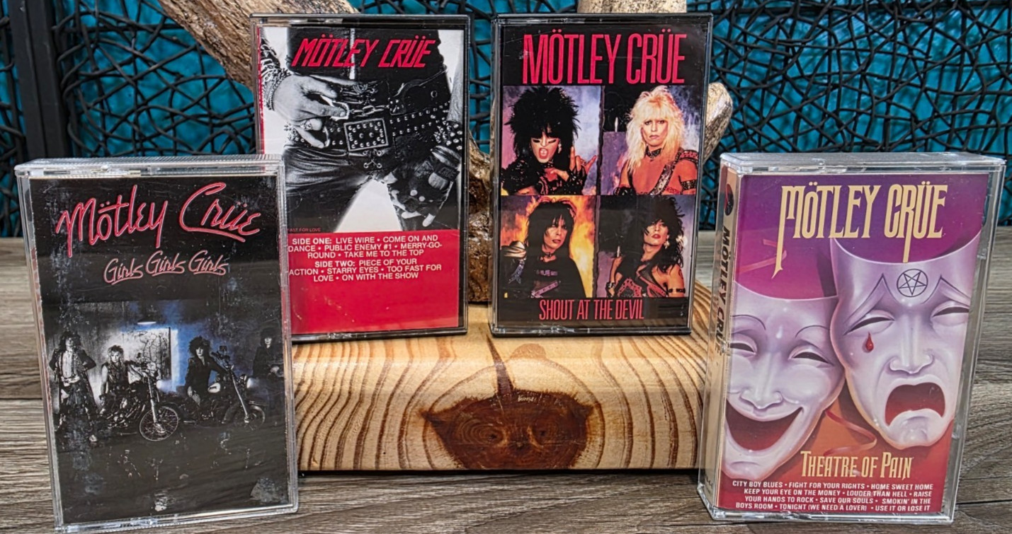 VINTAGE MOTLEY CRUE CASSETTE LOT OF 4 SHOUT GIRLS THEATRE PAIN 80s HAIR METAL
