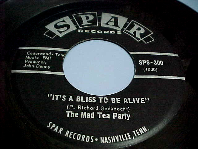THE MAD TEA PARTY -IT\'S A BLISS TO BE ALIVE/KEEP IT IN YOUR MIND -PSYCH ROCK- NM