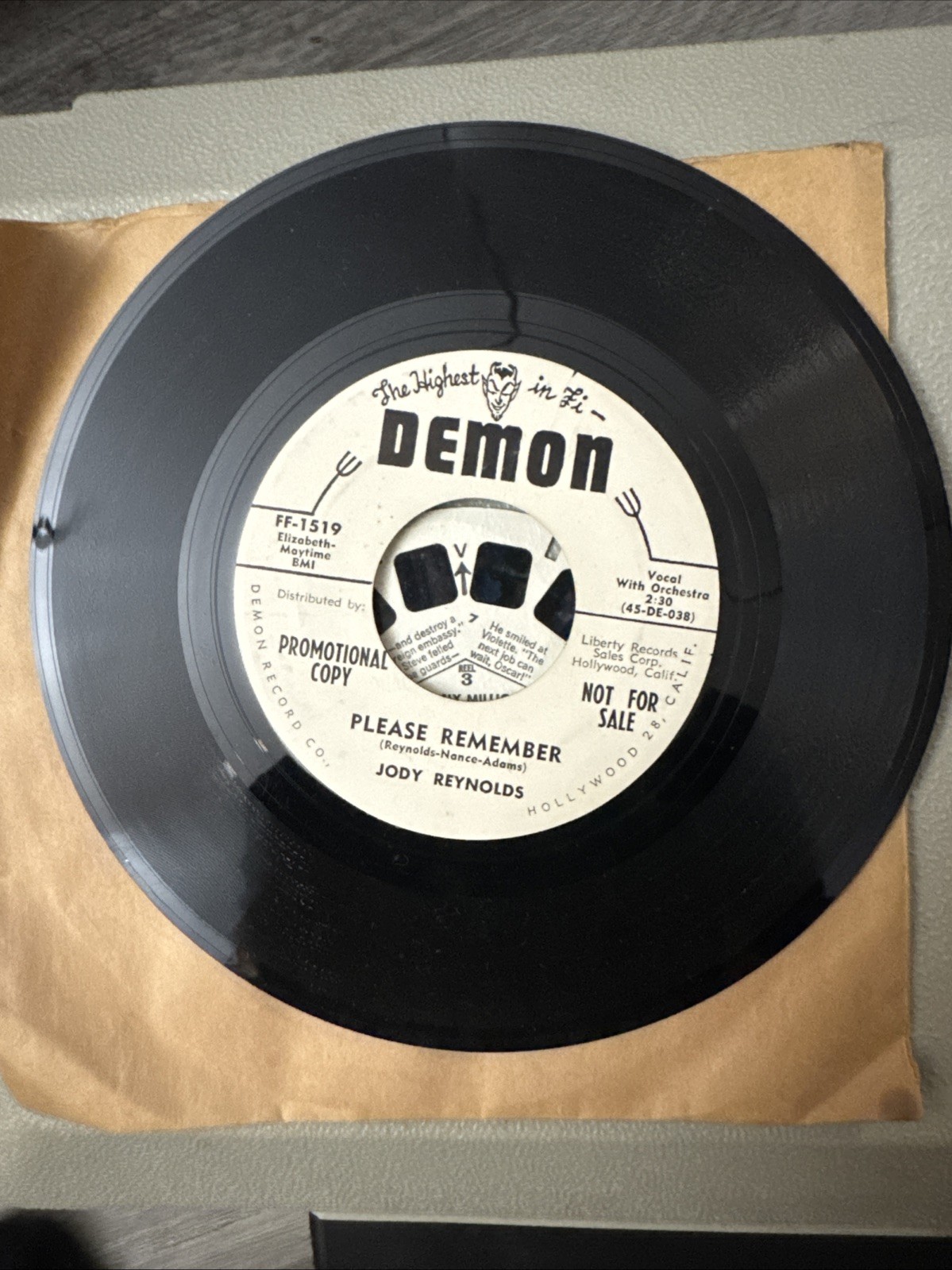 Rockabilly Jody Reynolds Beaulah Lee and Golden Idol Play Graded Demon Promo 45
