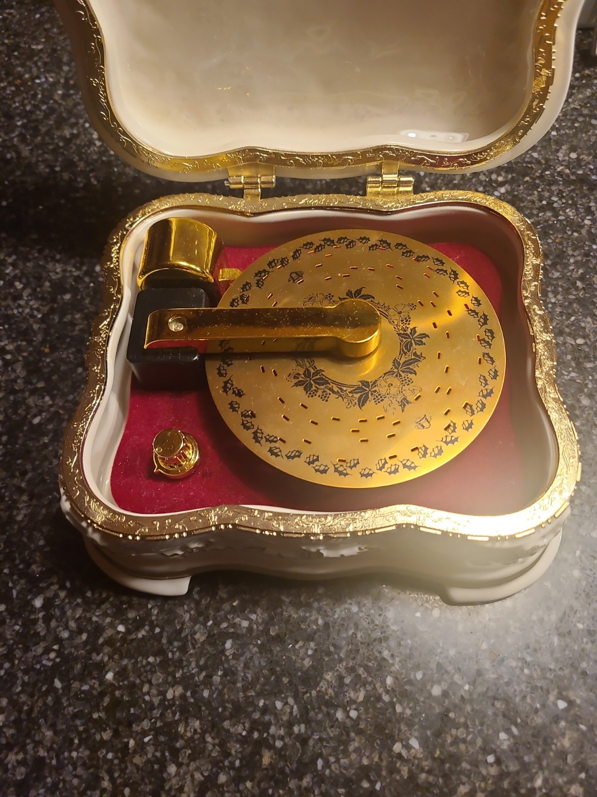 Vintage Cream & Gold Filigree Porcelain Symphonium Music Box manufactured by Mr.