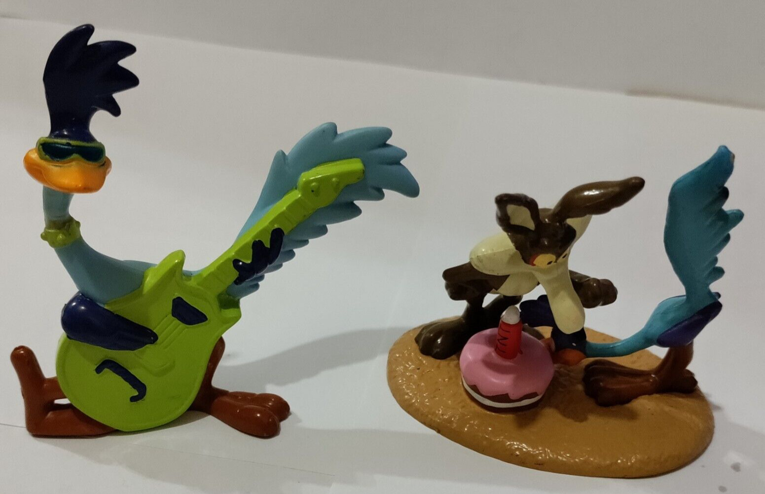 Wile e. Coyote TNT Cake Topper & The Road Runner with guitar 2 PVC 1994 - 1995