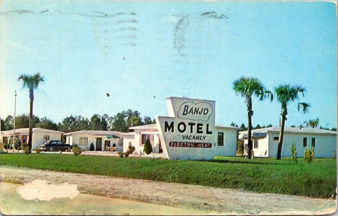 Banjo Motel Dinsmore Fla Palm Trees Cars Postcard c1960 Postmark Winston-Salem