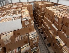 Cool Lot Of 100 45's Records Jukebox 7