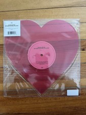 Olivia Dean So Easy To Fall in Love / I've Seen It Heart Shaped 10
