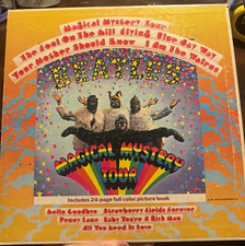 The Beatles Magical Mystery Tour 1967 Capitol SMAL-2835 Stereo LP w/24-Page Book picture