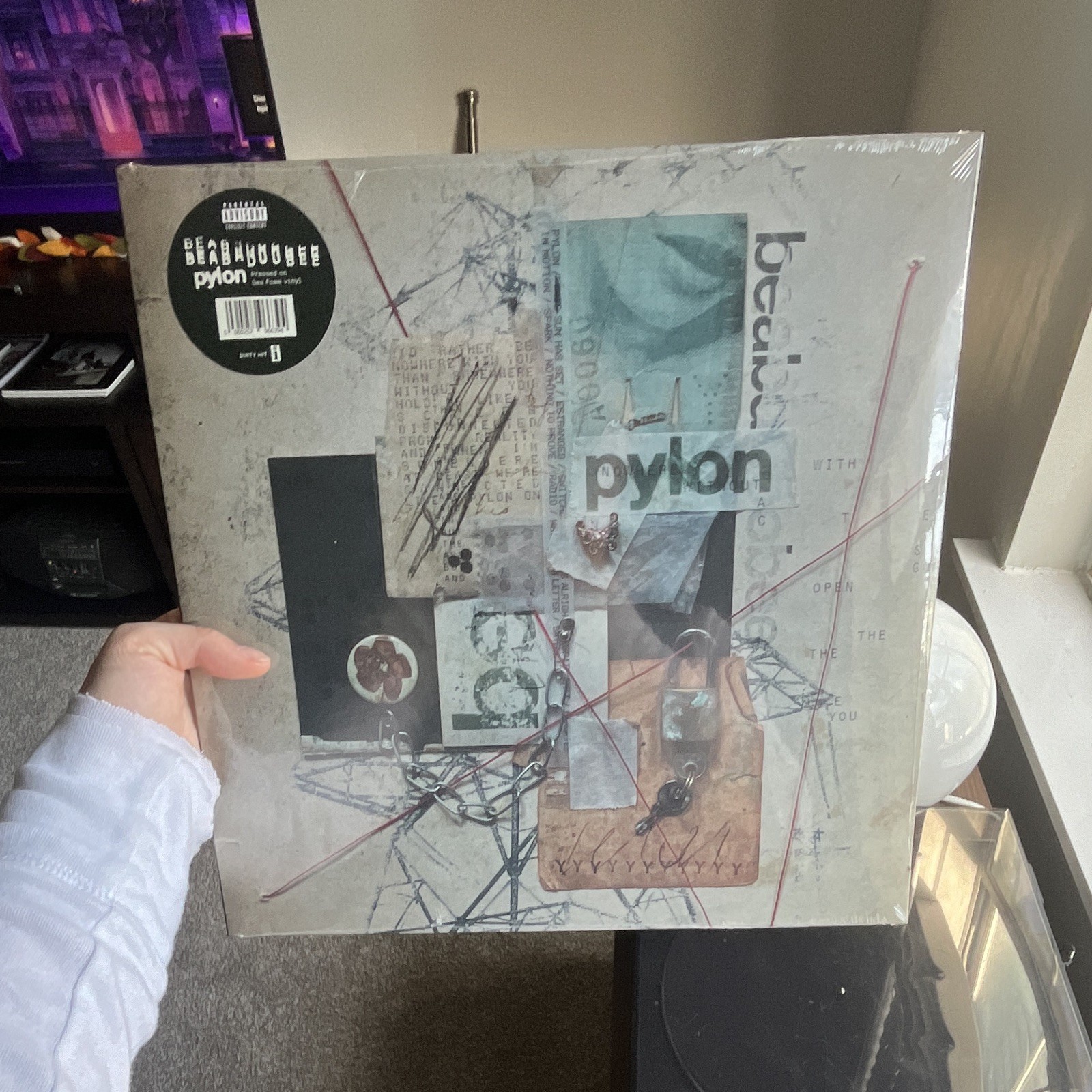 Pylon by Beabadoobee SIGNED Vinyl LP Record UNOPENED SEALED Seafoam Green Vinyl