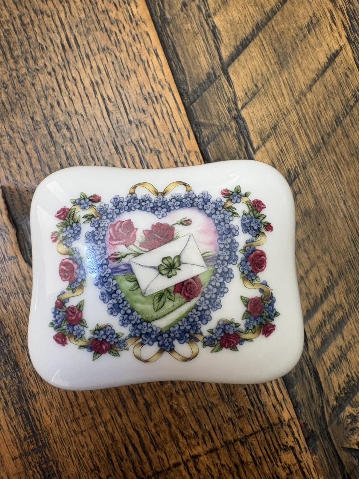 Vintage 80s Heritage House Songs of Love- Feelings Fine Porcelain Music Box