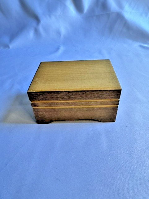Vintage Reuge  Music Box Made In Switerland Edelweiss 1/36 (Needs repair)