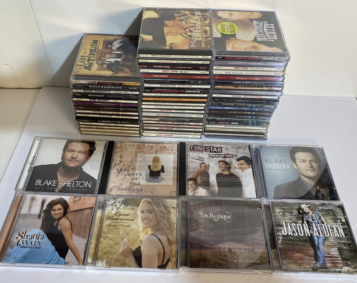 Lot of 60 CDs Country Pop Vintage CD Aldean Shelton Dion Underwood Keith Twain
