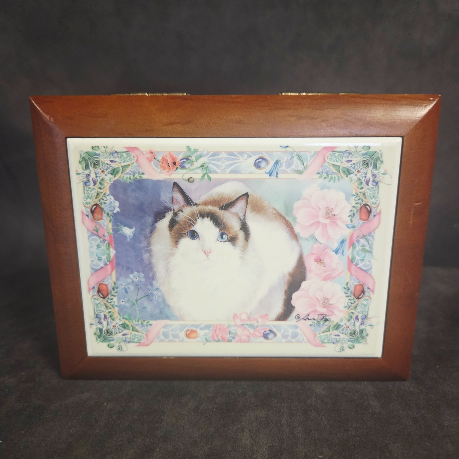 Vintage Cat Music Box Jewelry Box Wood Floral Lid Working 5.5” Trinket